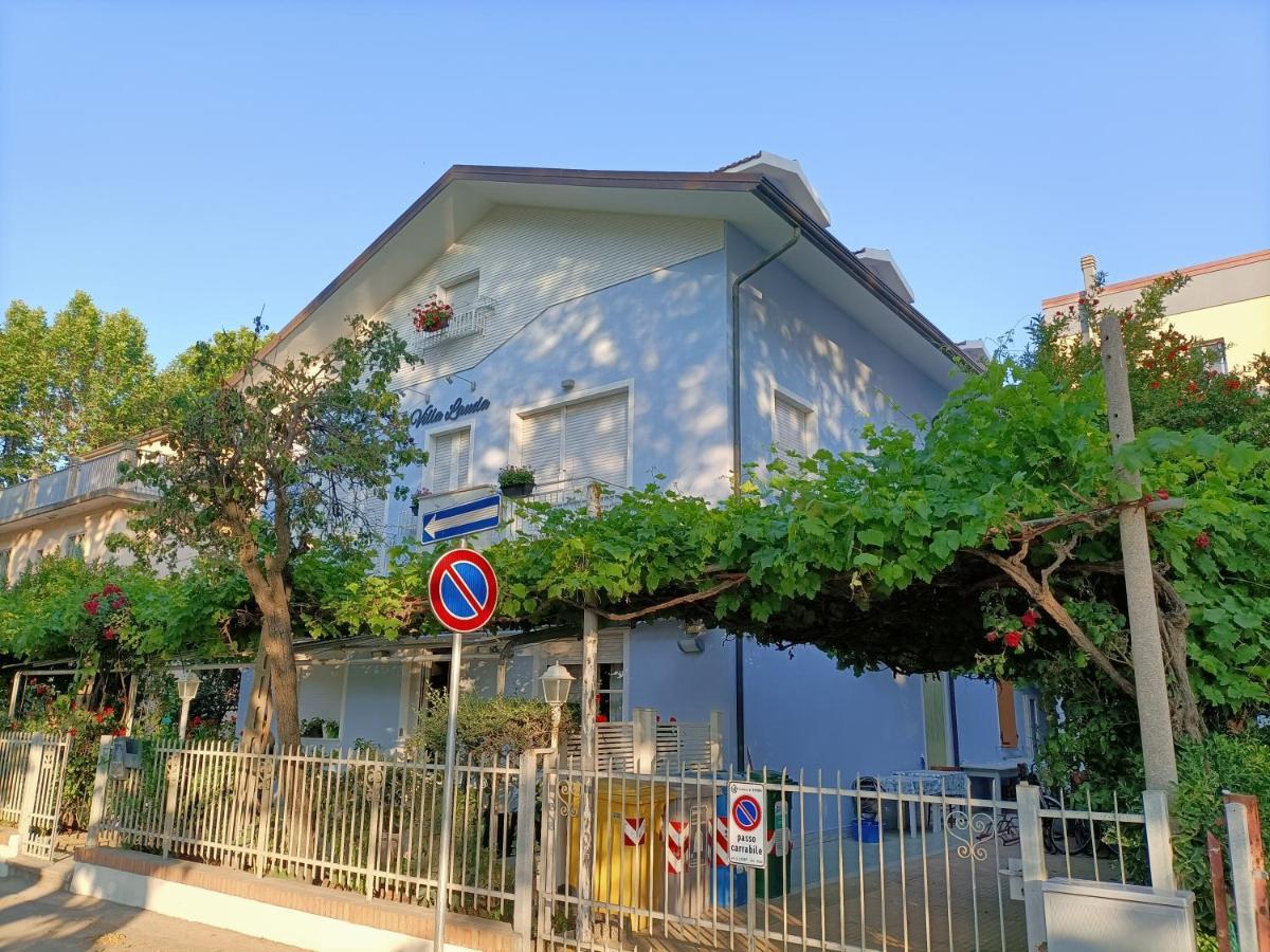 Villa Lauda B&B Rimini Exterior foto
